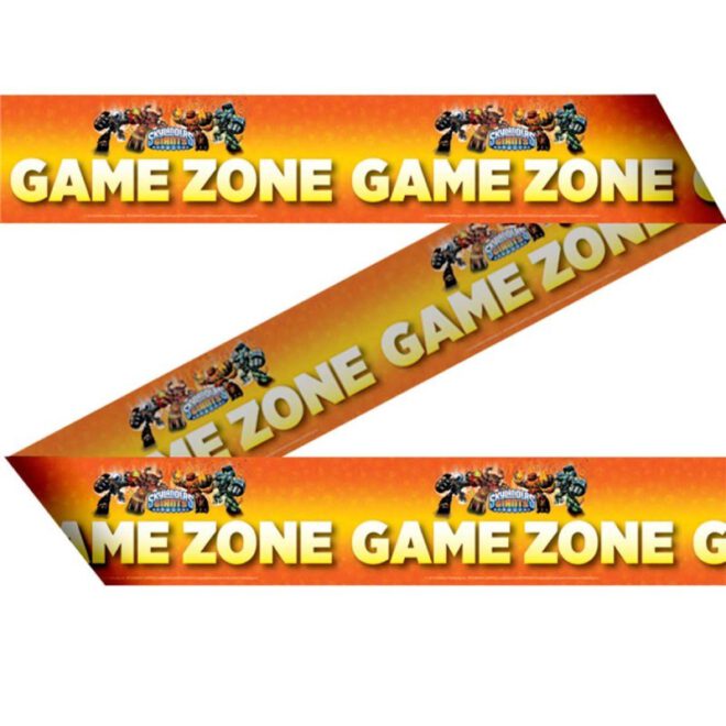 Plastic Skylanders Giants afzetlint van 15 meter lang met daarop de tekst 'Game zone'